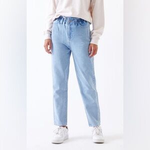 NWT Pacsun Paperbag Mom Jeans - Size Small